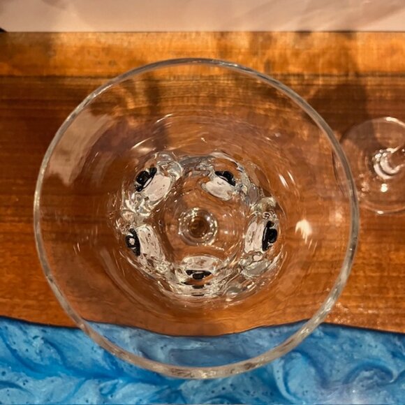 Set of (2) Crate & Barrel 8oz Blown Glass Fused Snowmen Santa Wine Goblet Glass - Picture 8 of 10